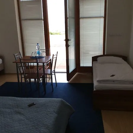 飞行之家旅馆 招待所 布拉格